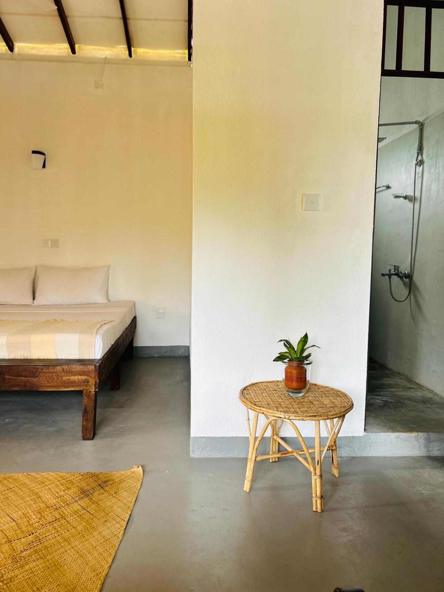 Hotel One Bhakthi à Ahangama Extérieur photo