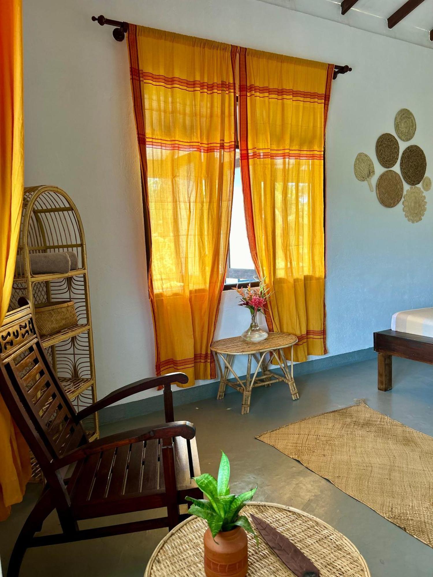 Hotel One Bhakthi à Ahangama Extérieur photo