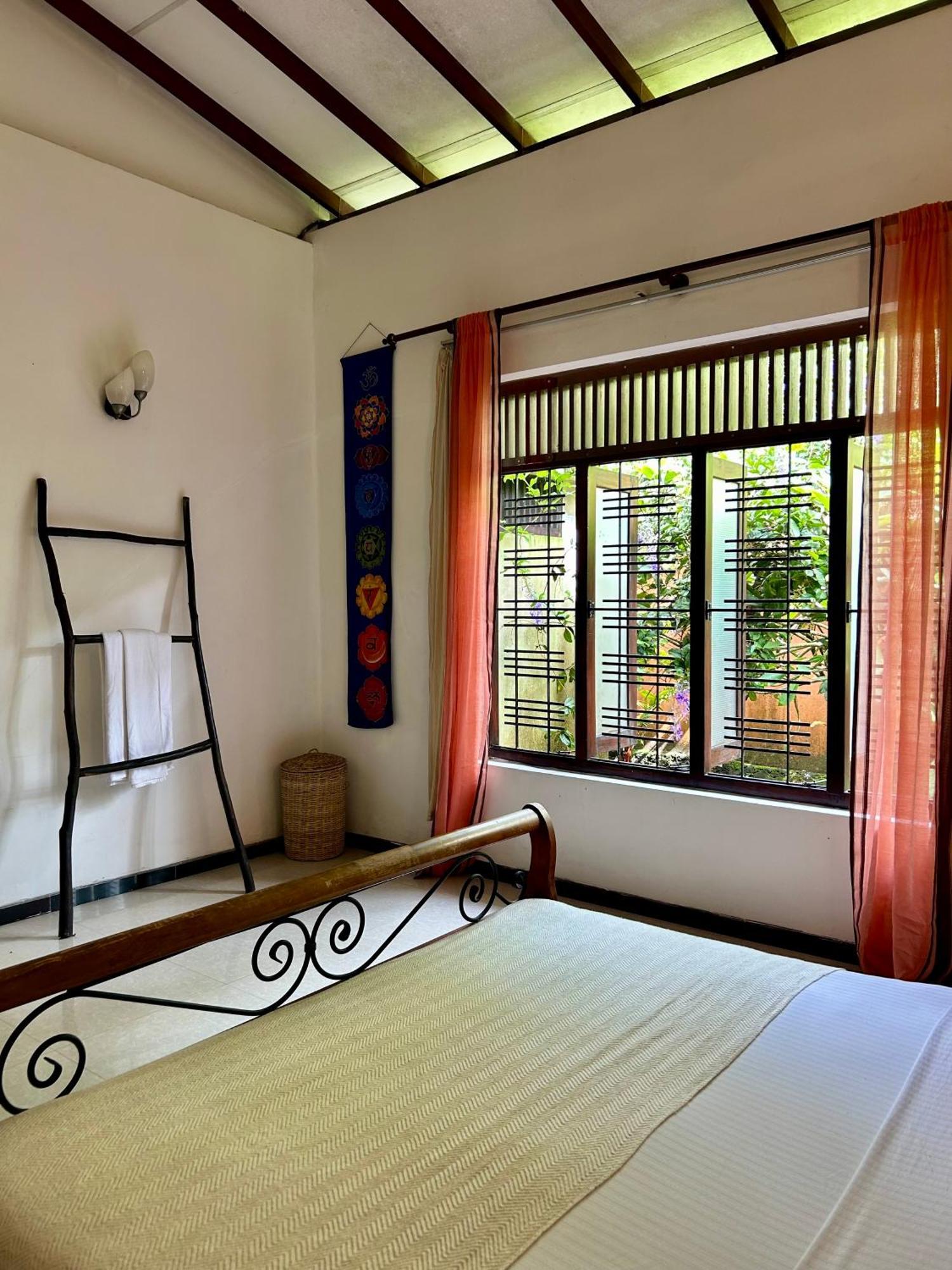 Hotel One Bhakthi à Ahangama Extérieur photo